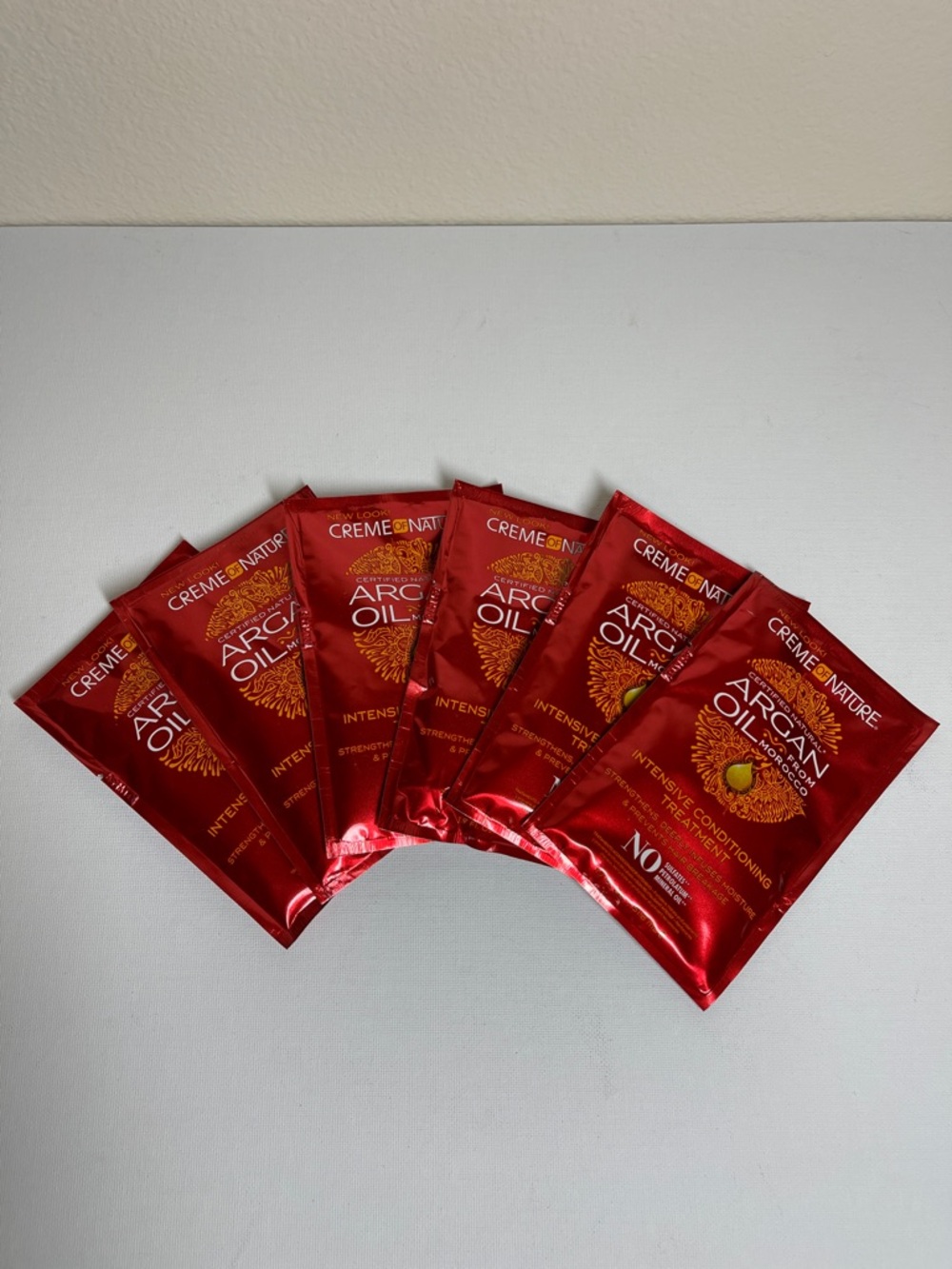 Crème of Nature Argan Oil Intensive Conditioning Treatment Packets lot of 6